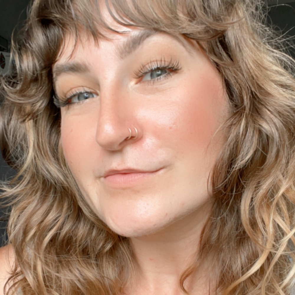 Meet your Posher, Sierra